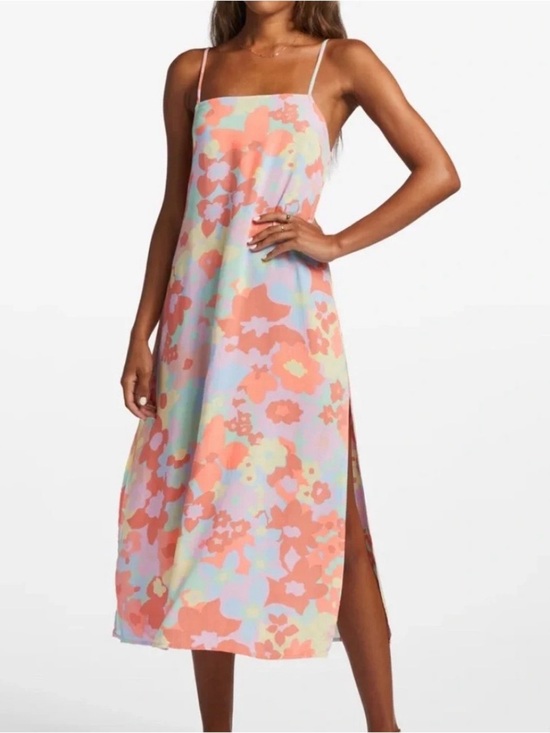 Billabong Dresses & Skirts - Billabong Weekend Waves Dress Size Small